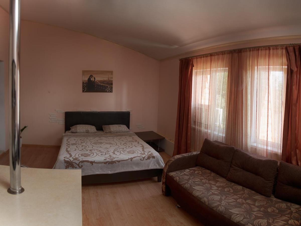 Studio Apartments In Center New 5 Floor Без Ліфту Ivano-Frankivsk Exterior photo