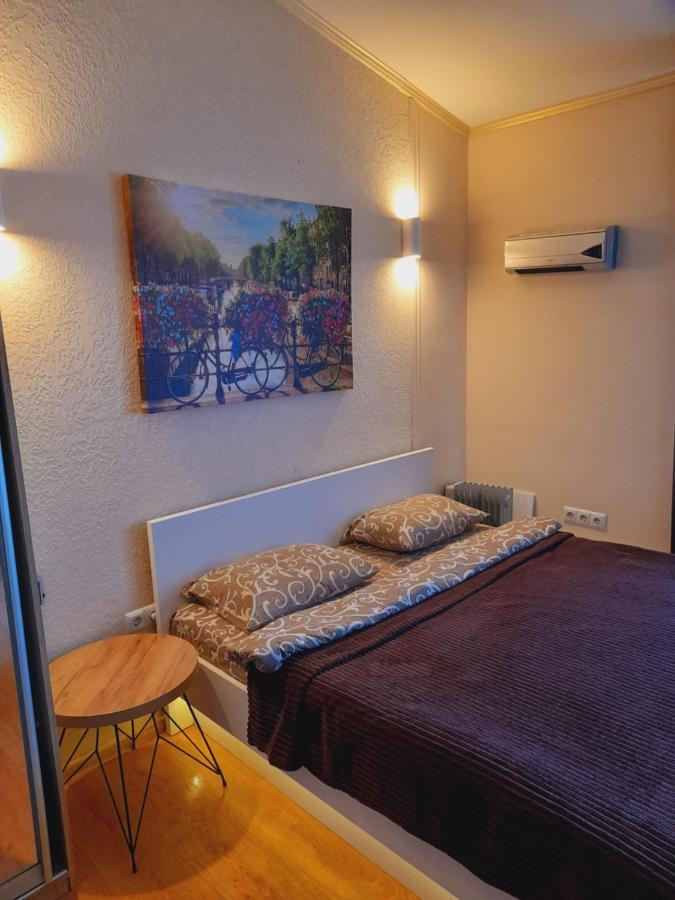 Studio Apartments In Center New 5 Floor Без Ліфту Ivano-Frankivsk Exterior photo